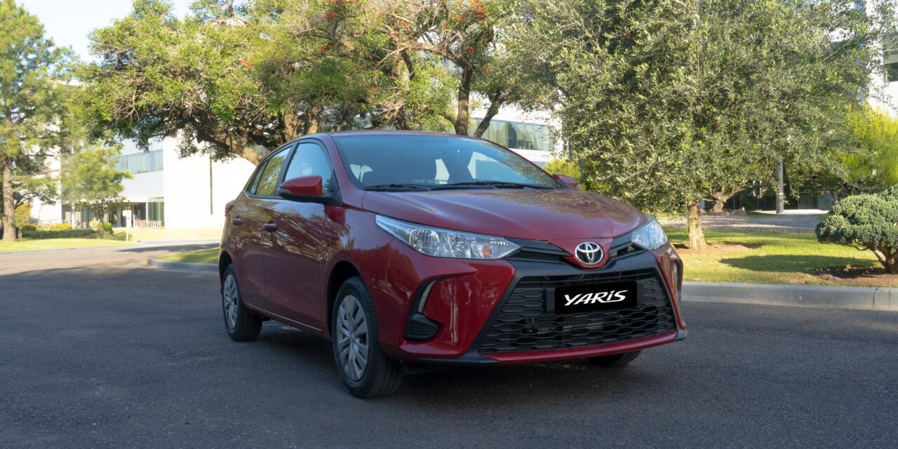 Nuevo Yaris XS CVT: El exitoso modelo de Toyota incorpora una opción con transmisión automática