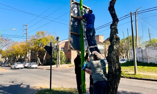 El Municipio retira la cartelería electoral cercana a los lugares de votación