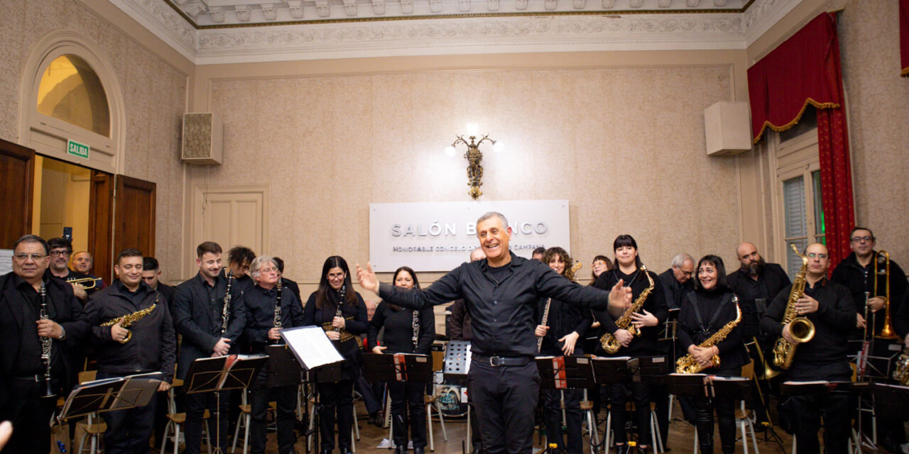 La Banda Municipal de Música celebró sus 80 años en el HCD