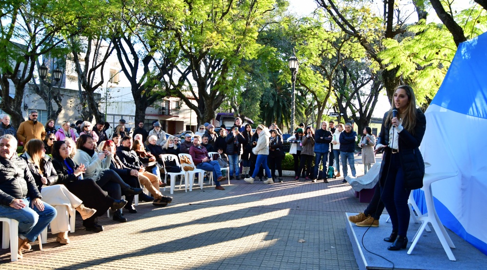 La Diputada Nacional Julia Strada y una “mateada económica” para comprender el presente