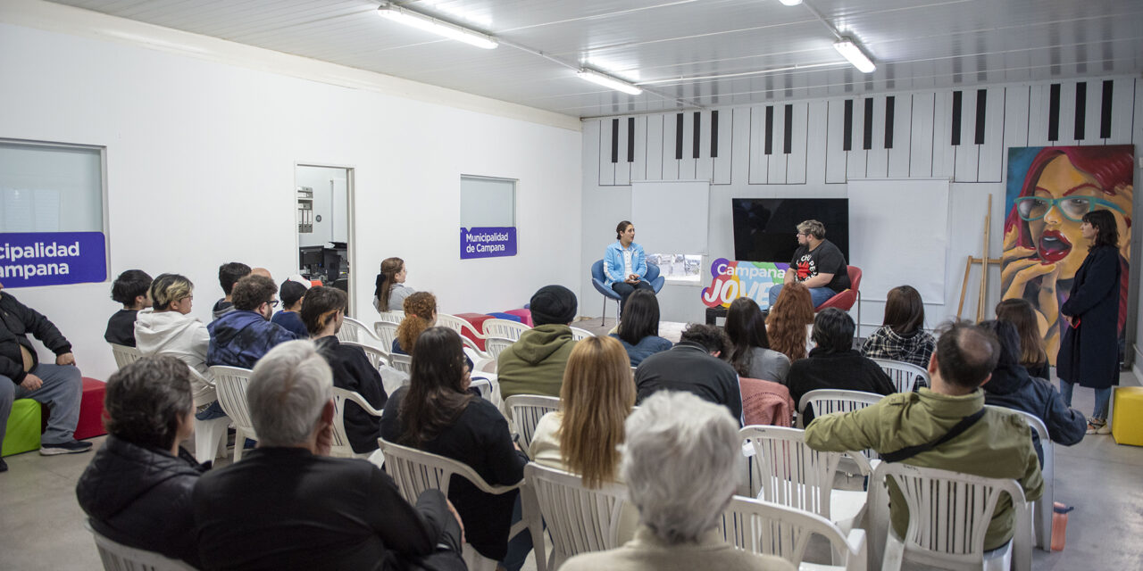 Agostina Hein brindó una charla insipiracional a jóvenes de la ciudad