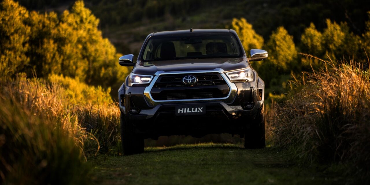 Hilux y SW4 incorporan Servicios Conectados, la nueva solución tecnológica y de asistencia a bordo de Toyota