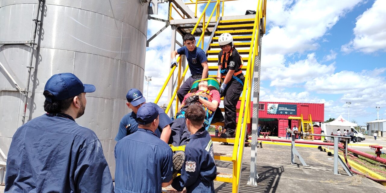 Bayer Zárate realizó el 16° Entrenamiento Anual para Cadetes de Bomberos de Región Norte de Bs As