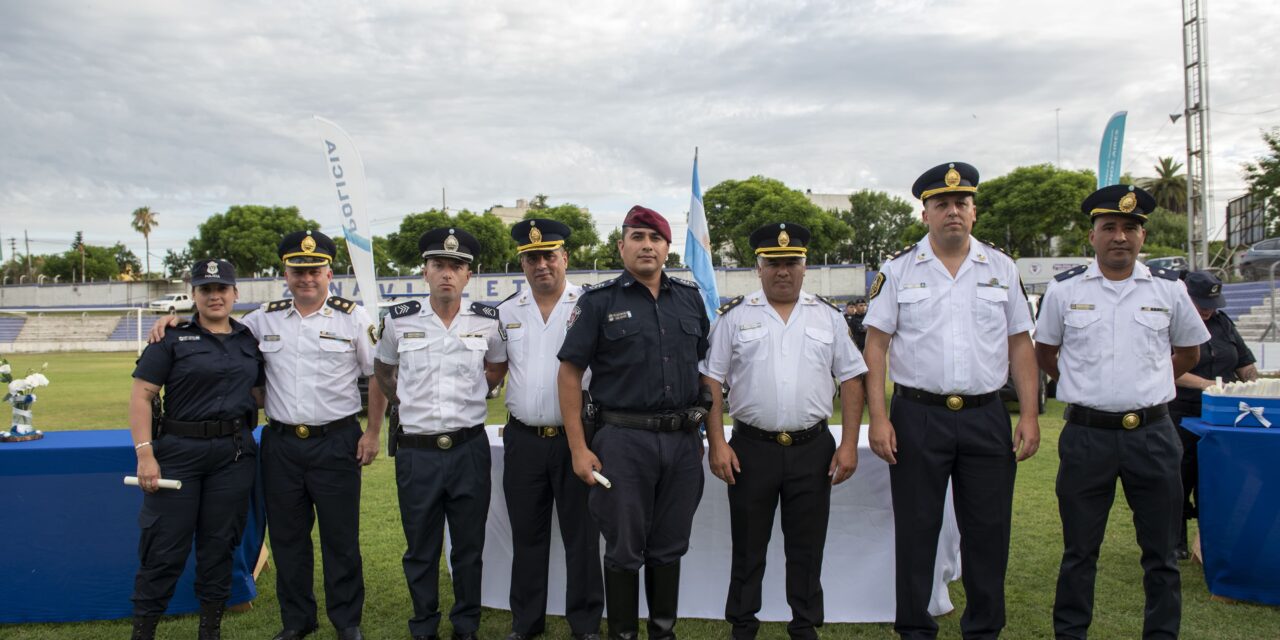 SE REALIZÓ EL ACTO POR EL DIA DE LA POLICÍA BONAERENSE