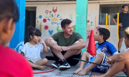 Alejo Sarna: “Las Escuelas Abiertas de Verano son una gran propuesta educativa y recreativa gratuita para los chicos»