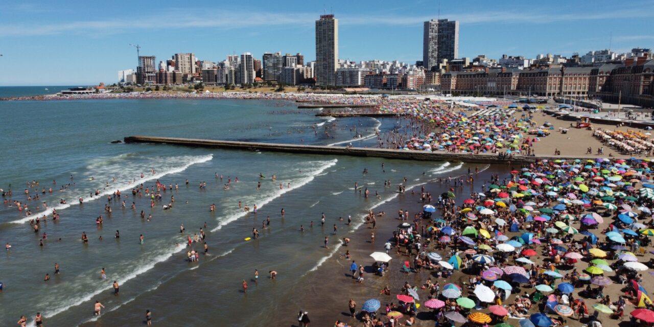 Verano 2025 : Más de 150.000 turistas llegaron a Mar del Plata durante este fin de semana