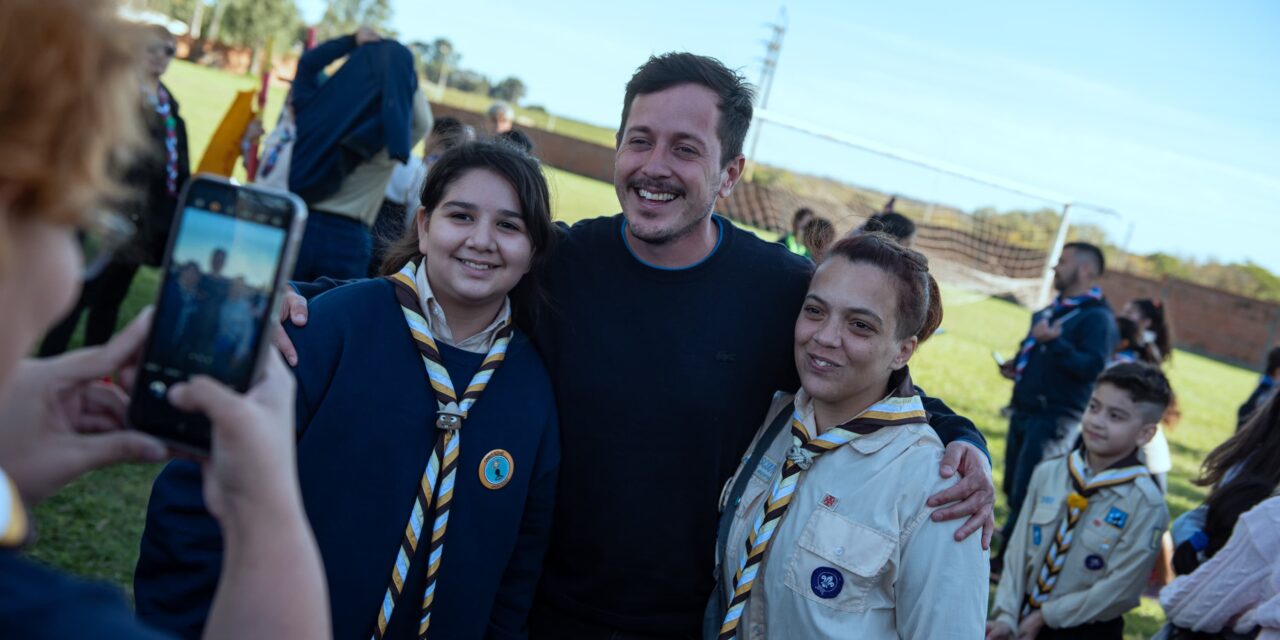 Alejo Sarna acompañó la inauguración del Grupo Scout ‘Carlo Acutis’ con una importante donación