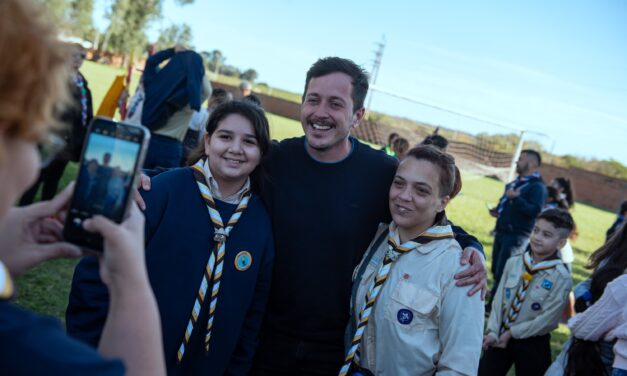 Alejo Sarna acompañó la inauguración del Grupo Scout ‘Carlo Acutis’ con una importante donación