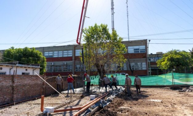 Terminal de colectivos de media distancia: ya se realizó el hormigonado del área de servicios