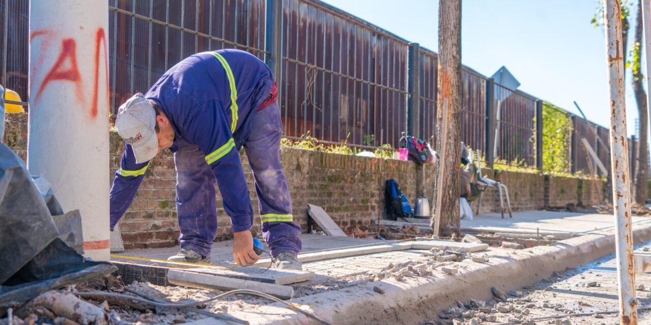 Calle Alem: el Municipio sigue adelante con la construcción de nuevas veredas