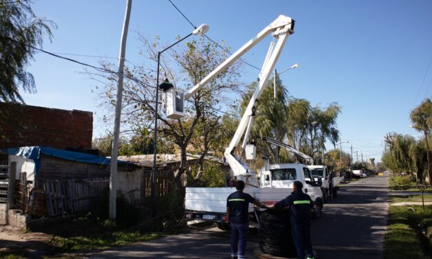 El Municipio sigue reforzando el alumbrado público de La Josefa