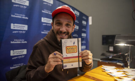 El H.C.D reconoció a escritores locales en la presentación de sus libros