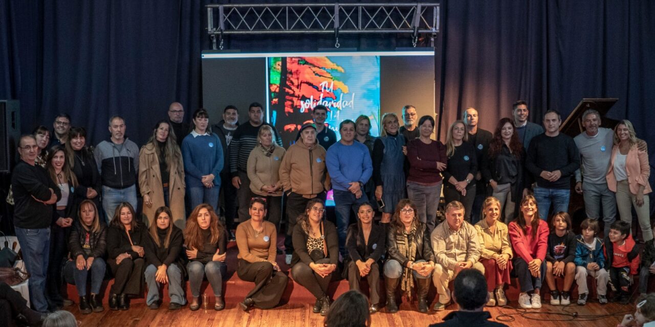 La Agrupación Melo presentó su libro “Tu solidaridad es la oportunidad de un futuro mejor”