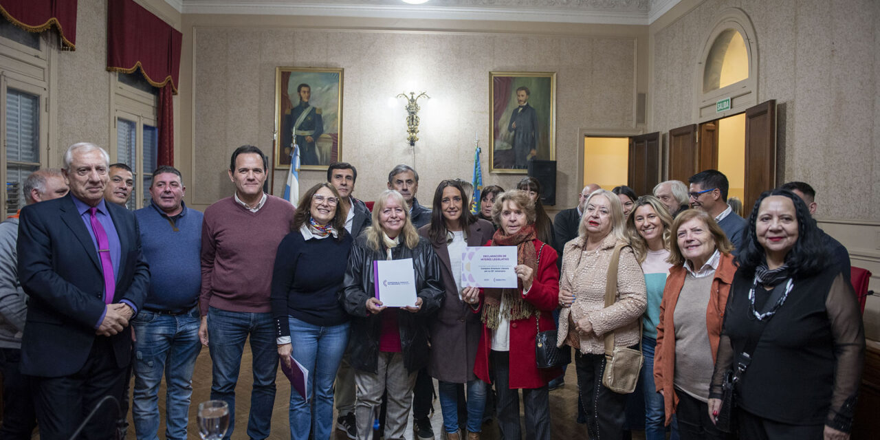 El H.C.D reconoció a vecinos e instituciones que enriquecen la comunidad con sus acciones
