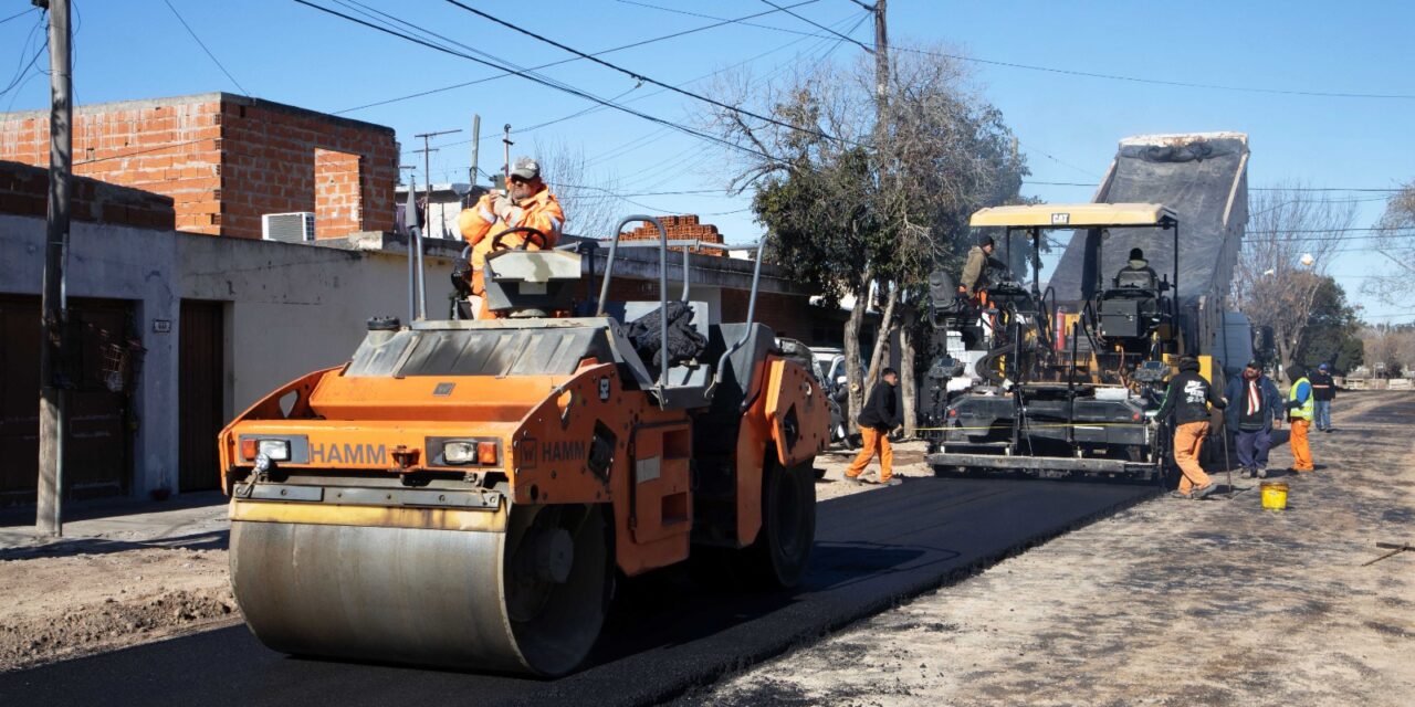 Avanza el plan de asfalto en el barrio 9 de Julio