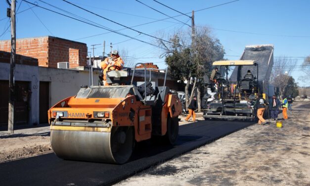 Avanza el plan de asfalto en el barrio 9 de Julio