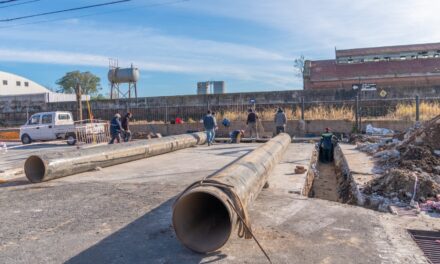 El Municipio ejecuta obras que mejorarán el drenaje del agua en el bajo del casco céntrico